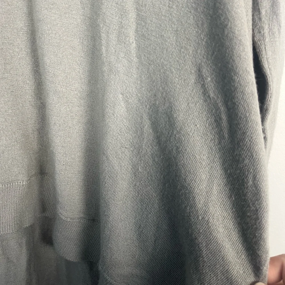 Helmut Lang Gray Thin Slub V-Neck Sweater Size Small